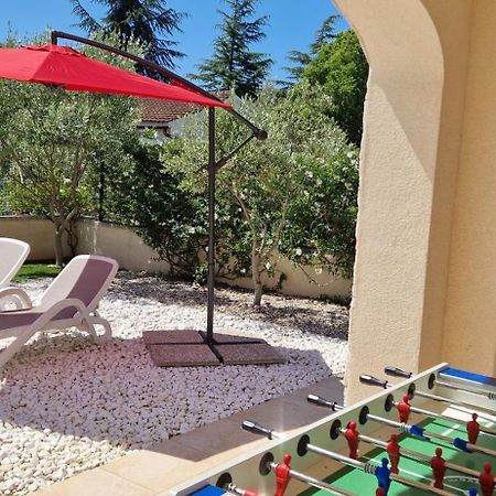 Villa Martina Pinezići Buitenkant foto