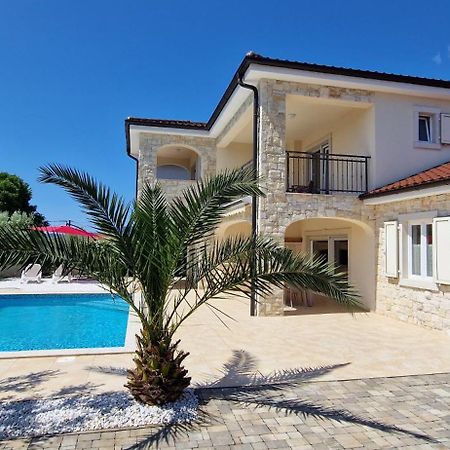 Villa Martina Pinezići Buitenkant foto